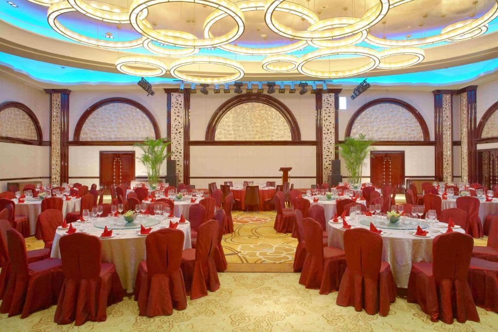 New Century Grand Hotel 北京 エクステリア 写真